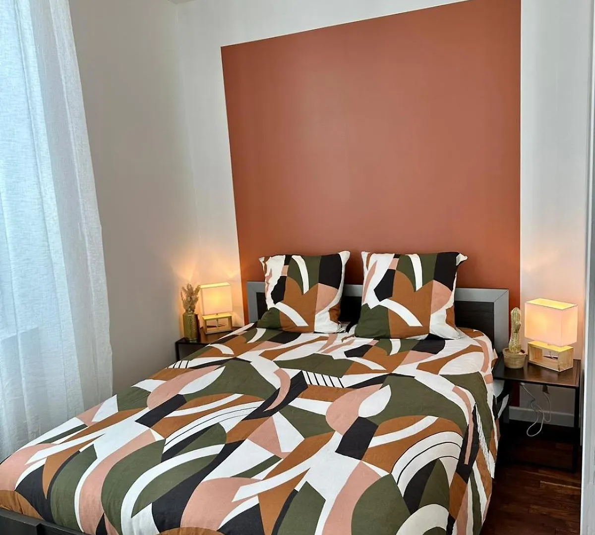 “Le Terracotta” Terrasse -Centre Ville- Cosy Bourg-en-Bresse Apartment