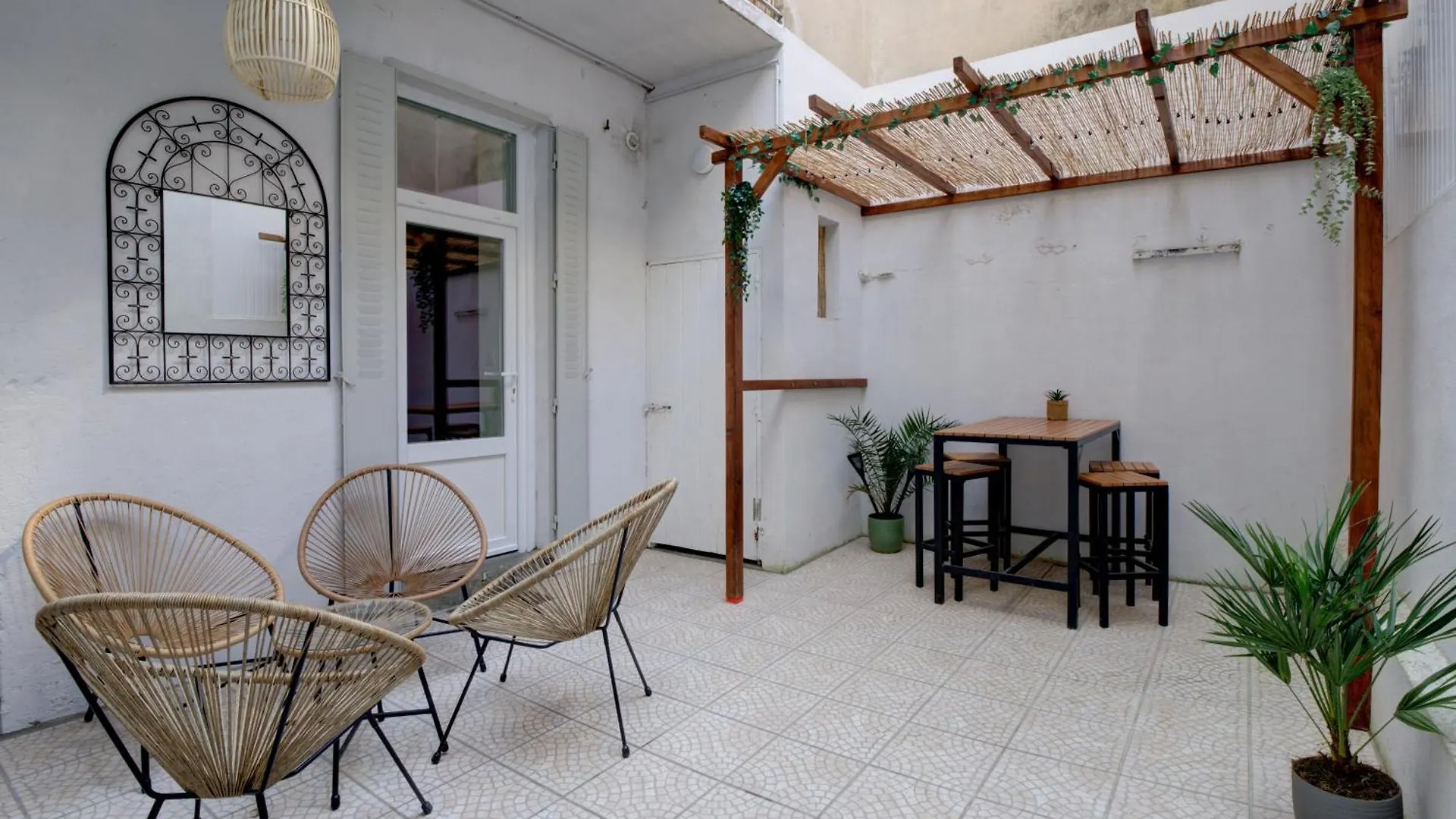 “Le Terracotta” Terrasse -Centre Ville- Cosy Bourg-en-Bresse